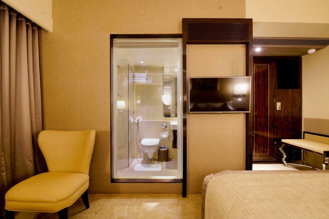 Sai Palace Grand, Malad Mumbai Eksteriør bilde